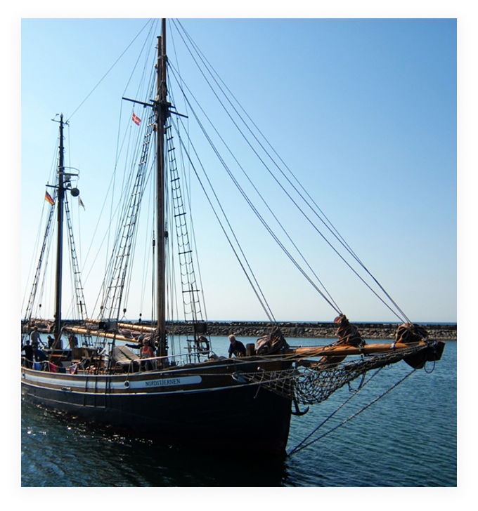Die Nordstjernen im Fischereihafen Möltenort